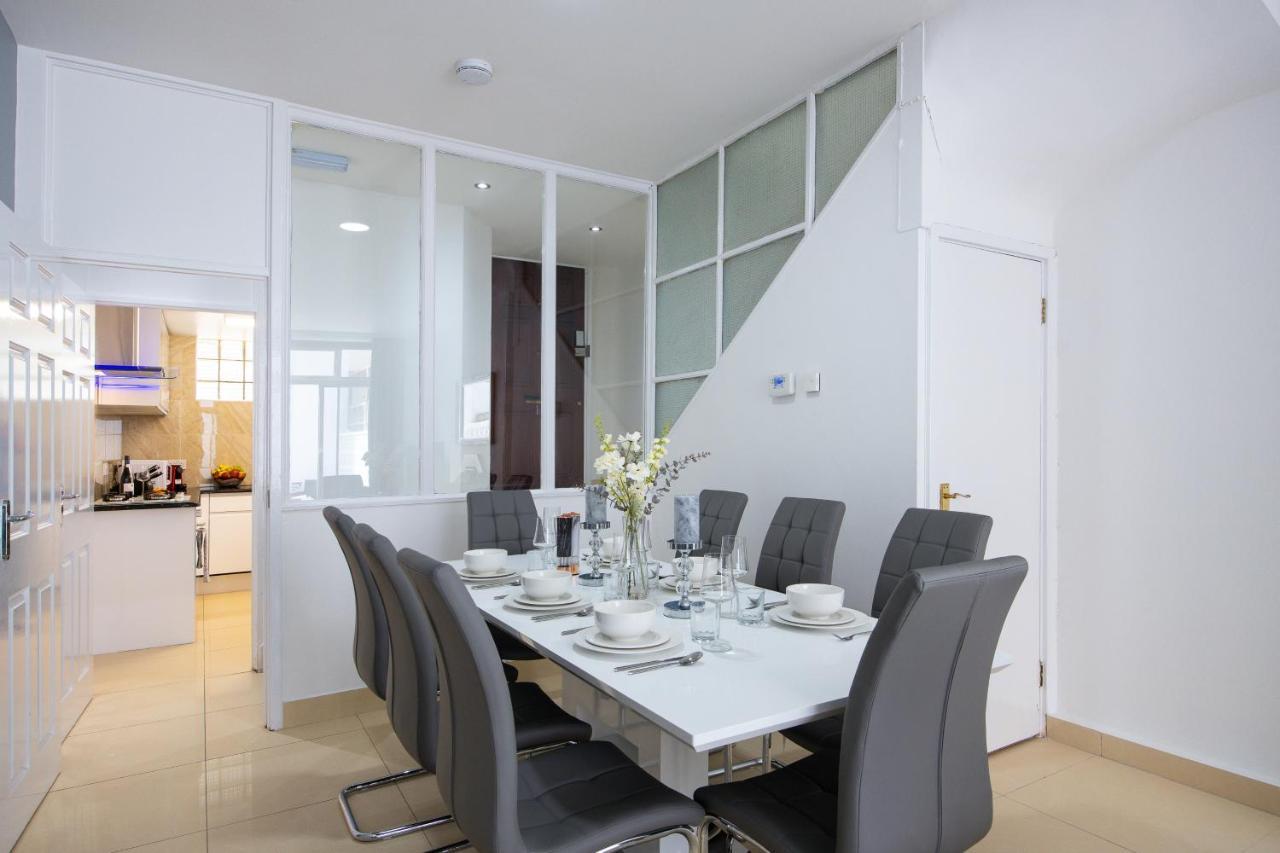 Spacious 4 Bedroom House Next To Kensington Palace ลอนดอน ภายนอก รูปภาพ
